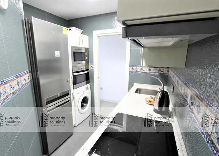 Playamar - Piscina Y Playa * Torremolinos