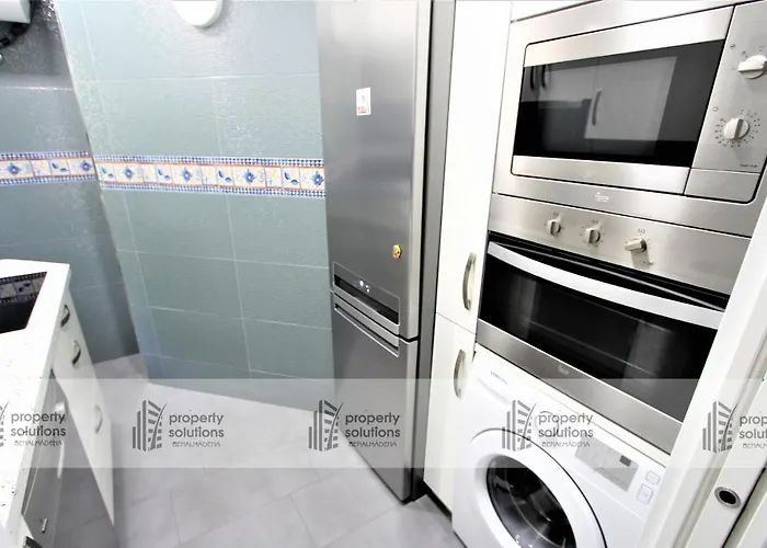 Playamar - Piscina Y Playa * Torremolinos